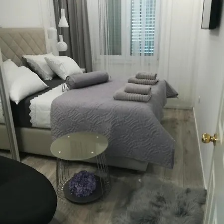Vidos Apartman