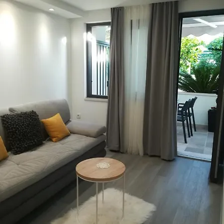 Vidos Apartman