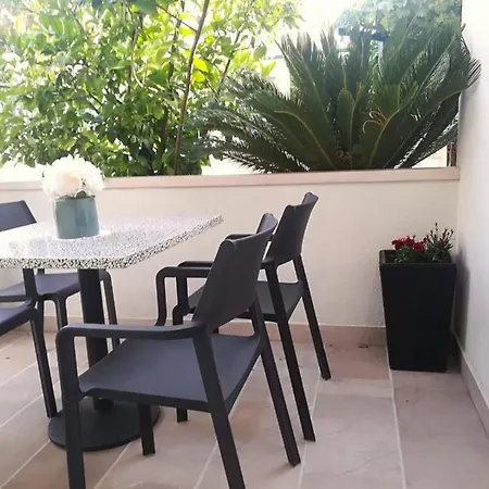 Appartamento Vidos Makarska